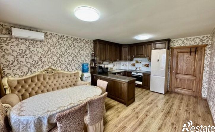 2-комн квартира пр-кт Октября, 85,  д. 85