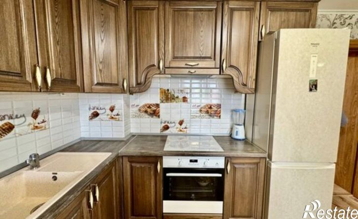 2-комн квартира пр-кт Октября, 85,  д. 85
