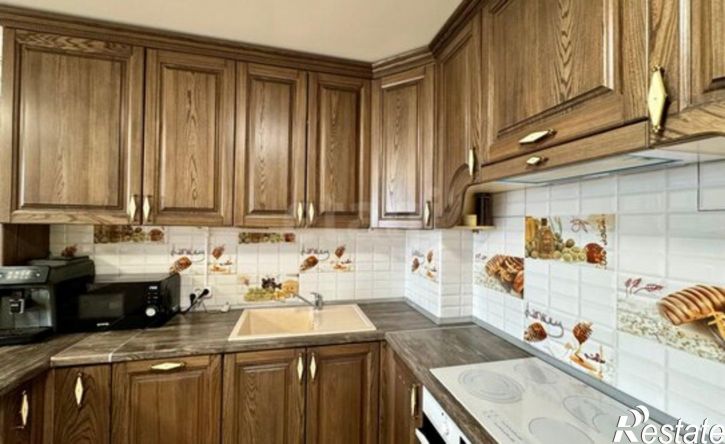 2-комн квартира пр-кт Октября, 85,  д. 85