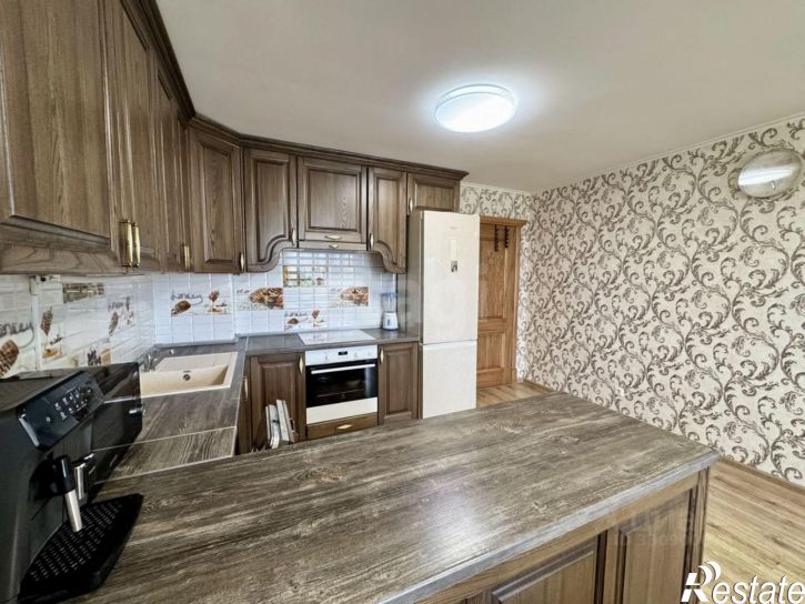 2-комн квартира пр-кт Октября, 85,  д. 85