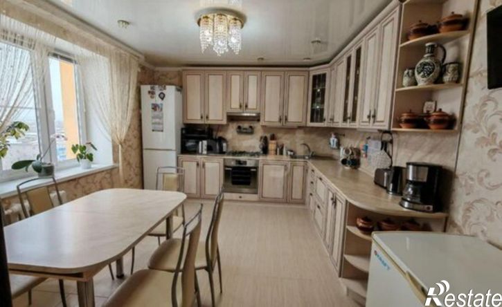 3-комн квартира улица Худайбердина, 150Б,  д. 150Б