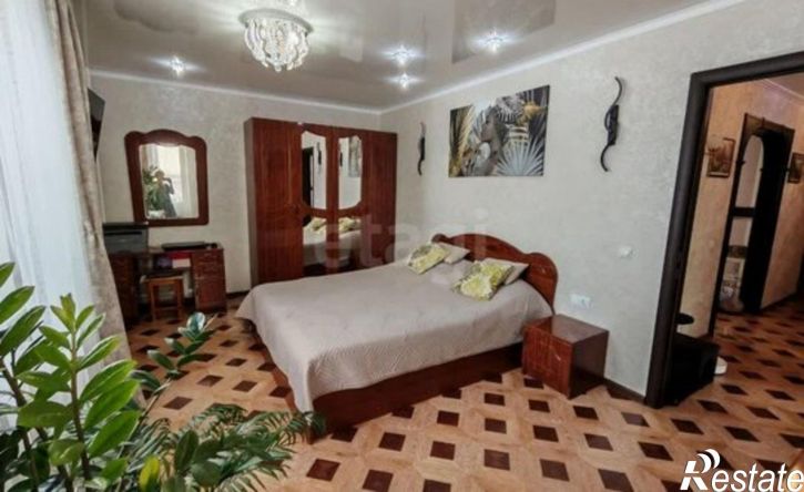 3-комн квартира улица Худайбердина, 150Б,  д. 150Б