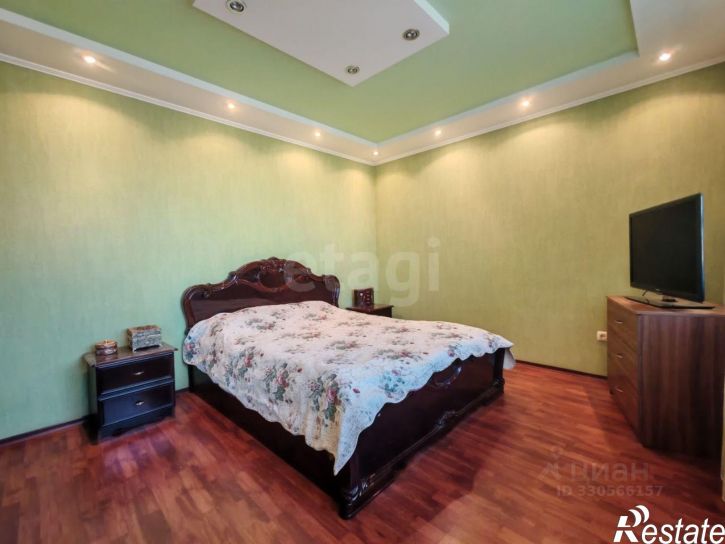 3-комн квартира улица Суханова, 10Б,  д. 10Б
