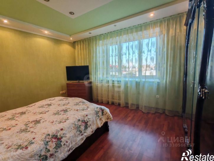 3-комн квартира улица Суханова, 10Б,  д. 10Б
