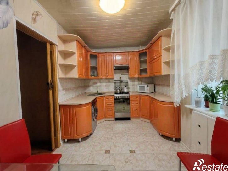 3-комн квартира улица Суханова, 10Б,  д. 10Б