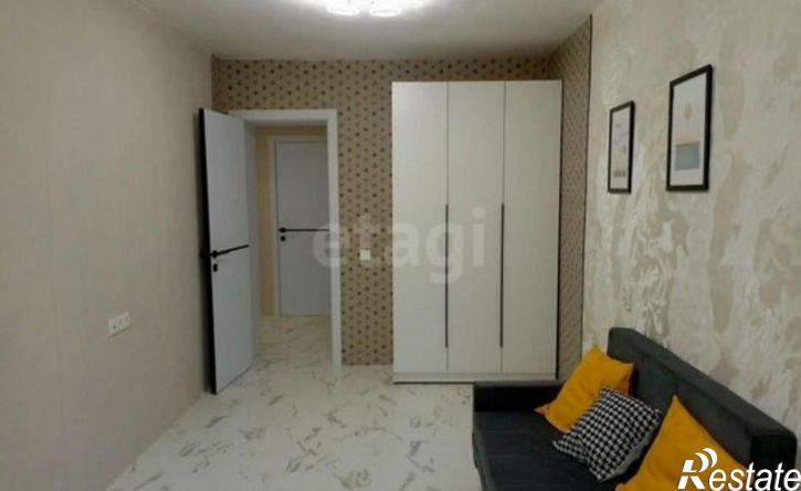 2-комн квартира Коммунистическая улица, 19,  д. 19