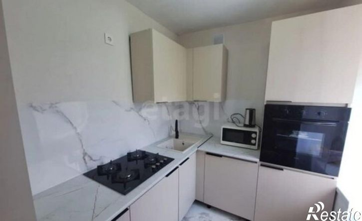 2-комн квартира Коммунистическая улица, 19,  д. 19