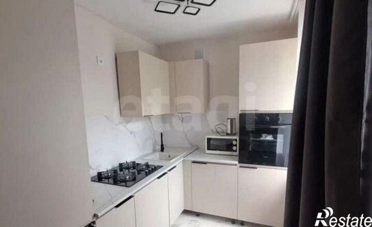 2-комн квартира Коммунистическая улица, 19,  д. 19