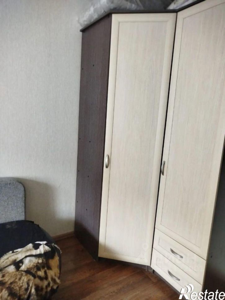 3-комн квартира улица Артёма, 113,  д. 113