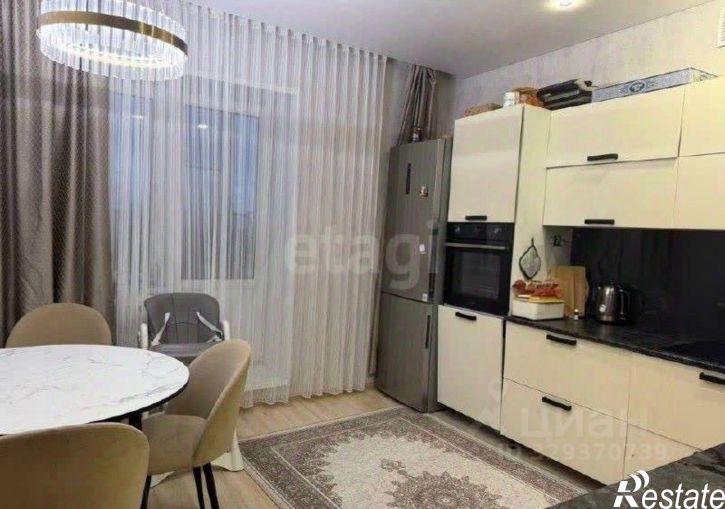 2-комн квартира пр-кт Октября, 42,  д. 42
