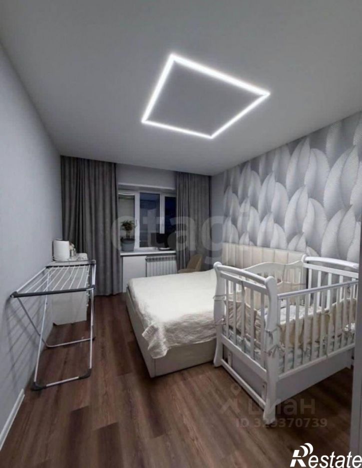 2-комн квартира пр-кт Октября, 42,  д. 42