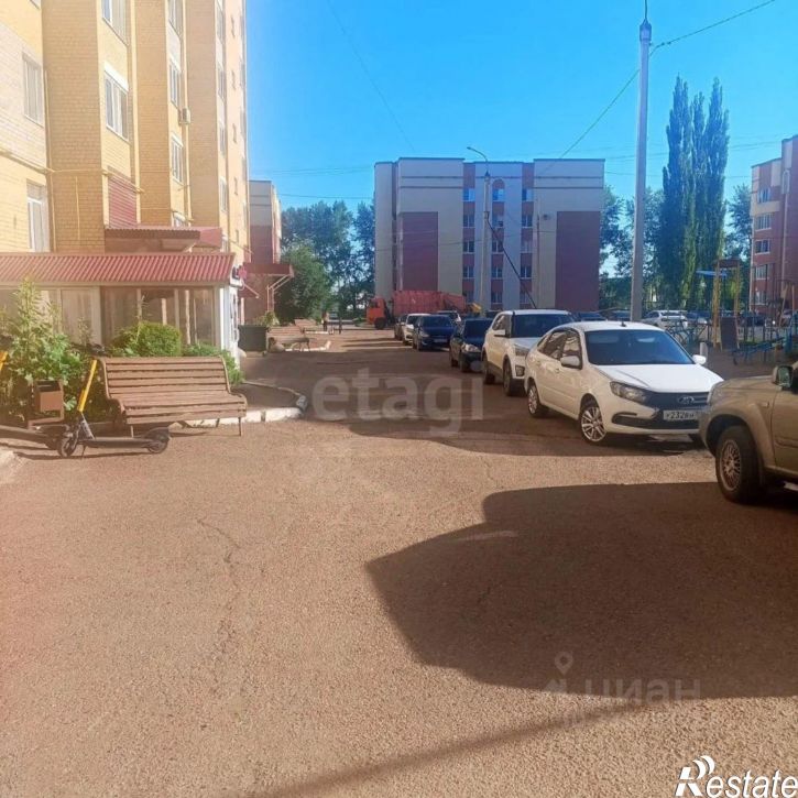 3-комн квартира улица Худайбердина, 218А,  д. 218А