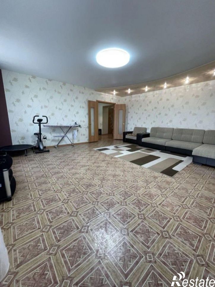 4-комн квартира улица Гоголя, 101,  д. 101