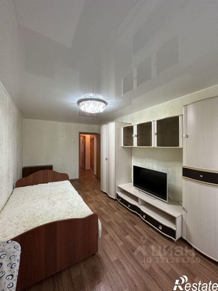 2-комн квартира улица Курчатова, 28,  д. 28