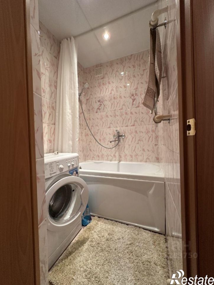2-комн квартира улица Курчатова, 28,  д. 28