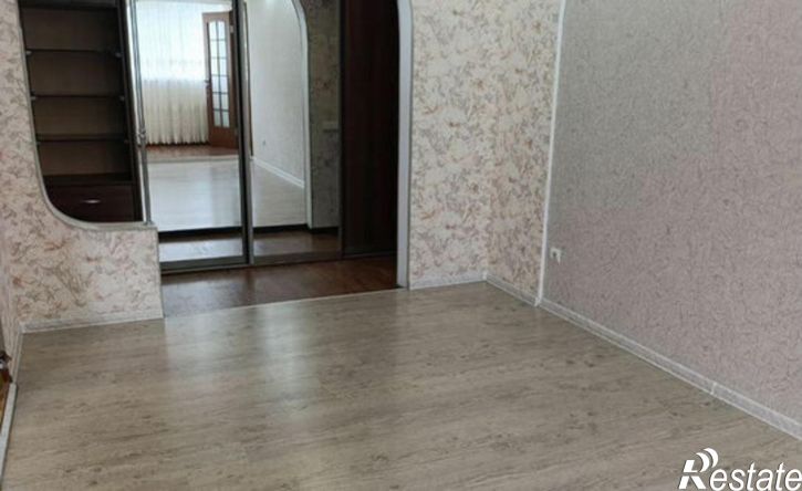 3-комн квартира ул Артема, 63,  д. 63