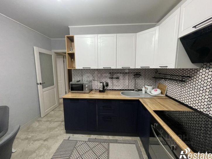 2-комн квартира Набережная улица, 3/2,  д. 3/2