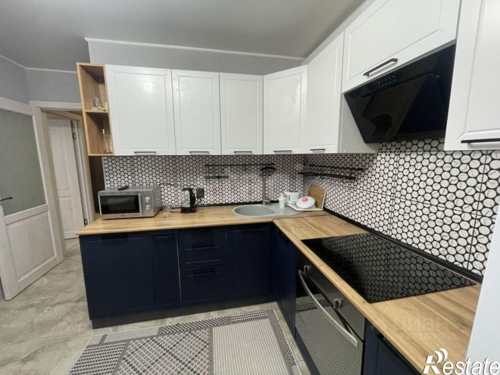 2-комн квартира Набережная улица, 3/2,  д. 3/2