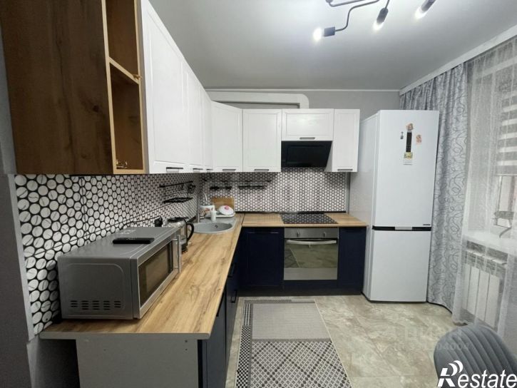 2-комн квартира Набережная улица, 3/2,  д. 3/2