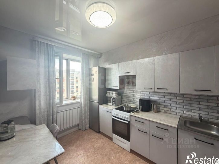 2-комн квартира пр-кт Октября, 48,  д. 48
