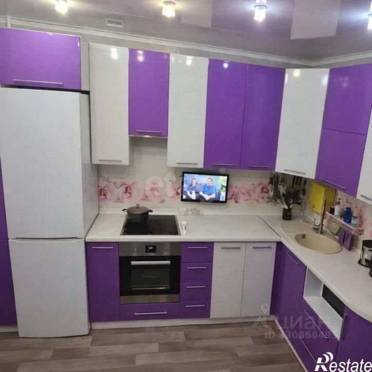 3-комн квартира улица Гоголя, 2В,  д. 2В