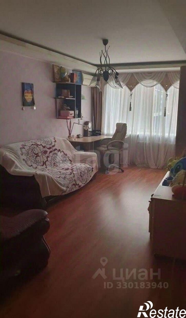 3-комн квартира ул Богдана Хмельницкого, 38,  д. 38