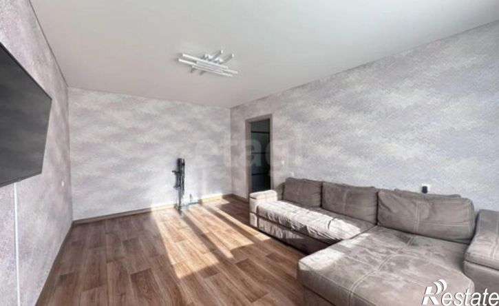 2-комн квартира улица Артёма, 116Б,  д. 116Б