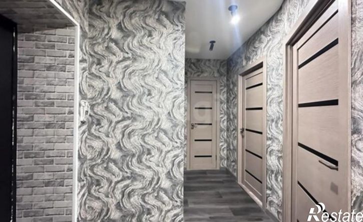 2-комн квартира улица Артёма, 116Б,  д. 116Б