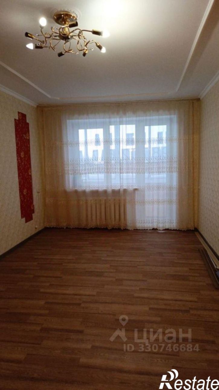 3-комн квартира пр-кт Октября, 18,  д. 18