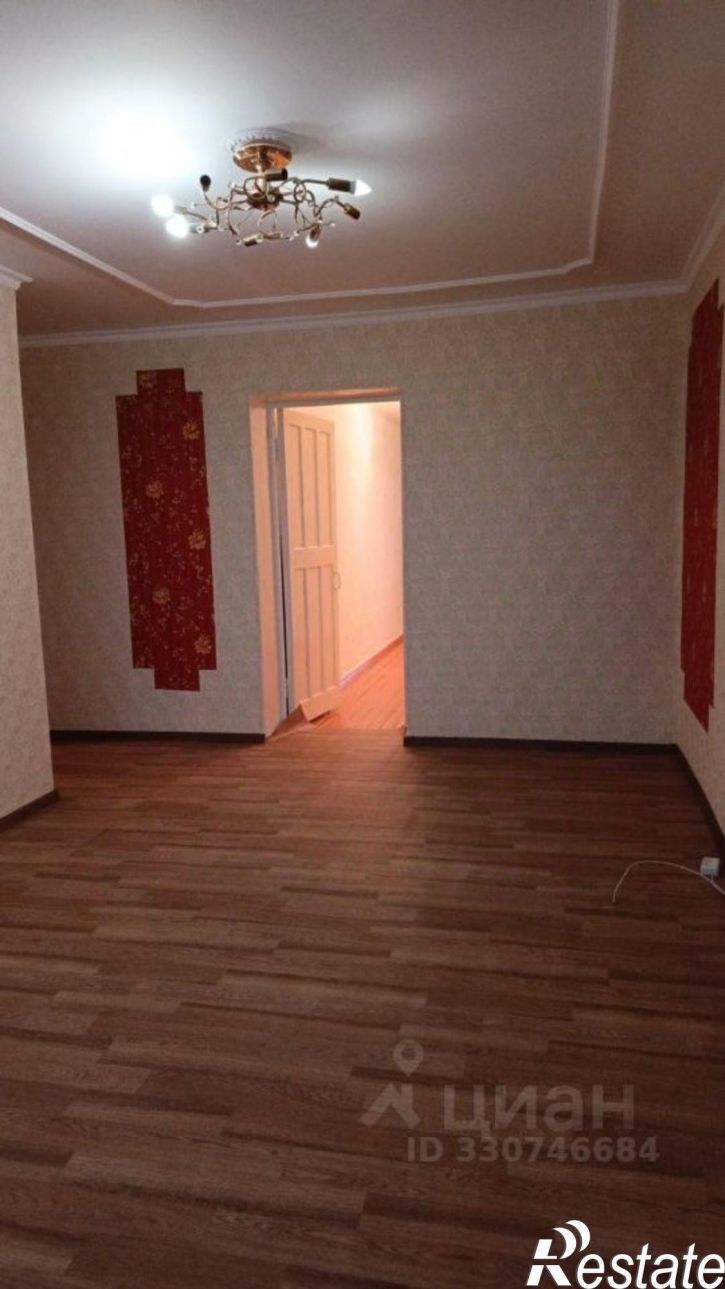 3-комн квартира пр-кт Октября, 18,  д. 18