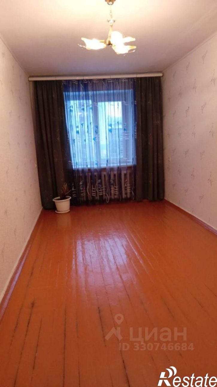3-комн квартира пр-кт Октября, 18,  д. 18