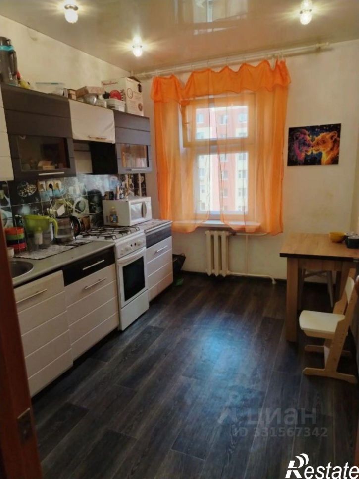 2-комн квартира ул Артема, 112,  д. 112