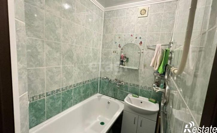 2-комн квартира пр-кт Октября, 45,  д. 45