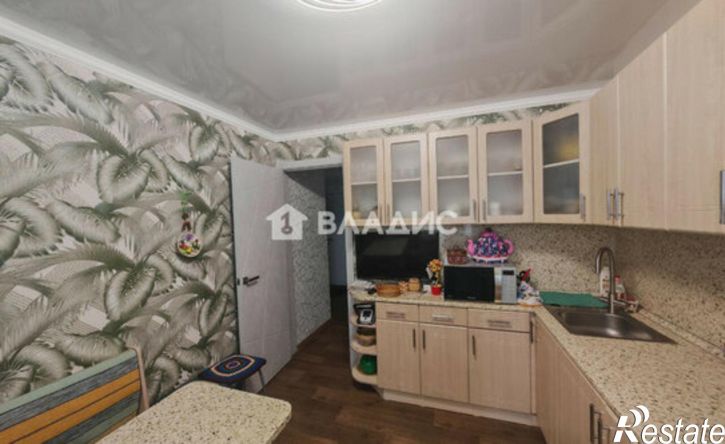 2-комн квартира ул Караная Муратова, 6,  д. 6