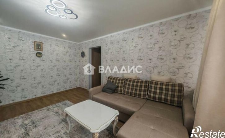 2-комн квартира ул Караная Муратова, 6,  д. 6