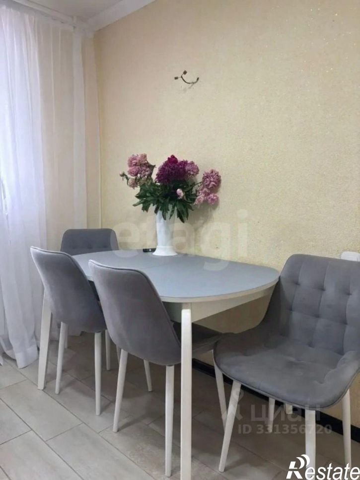 3-комн квартира ул Машиностроителей, 64,  д. 64