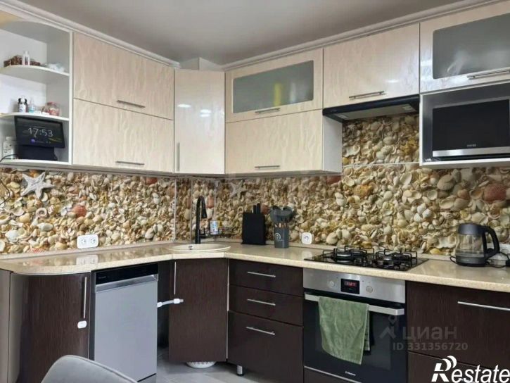 3-комн квартира ул Машиностроителей, 64,  д. 64