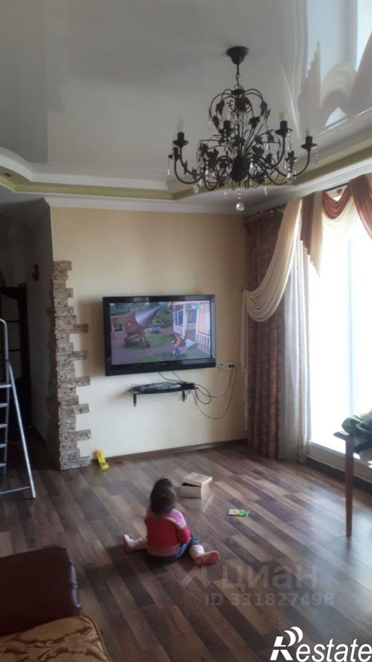 3-комн квартира ул Суханова, 28,  д. 28
