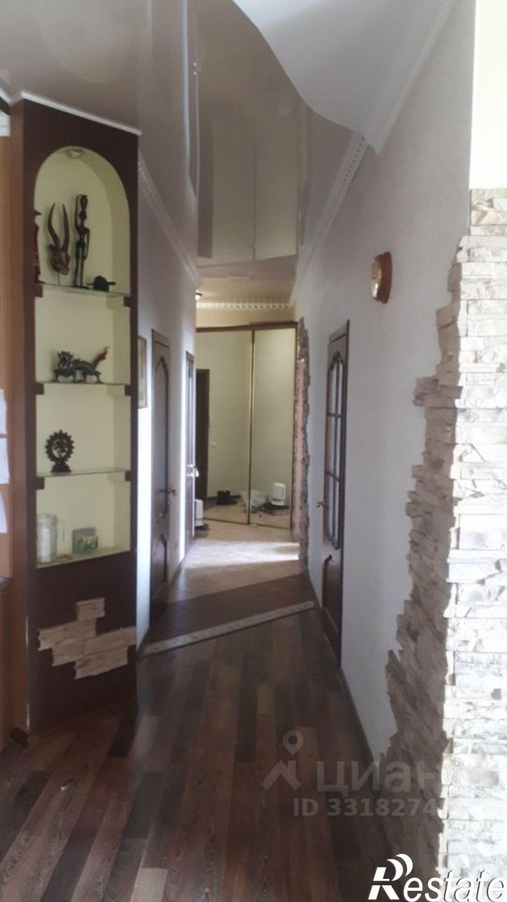 3-комн квартира ул Суханова, 28,  д. 28