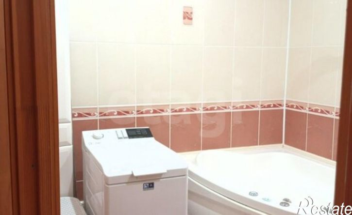 3-комн квартира ул Караная Муратова, 2,  д. 2