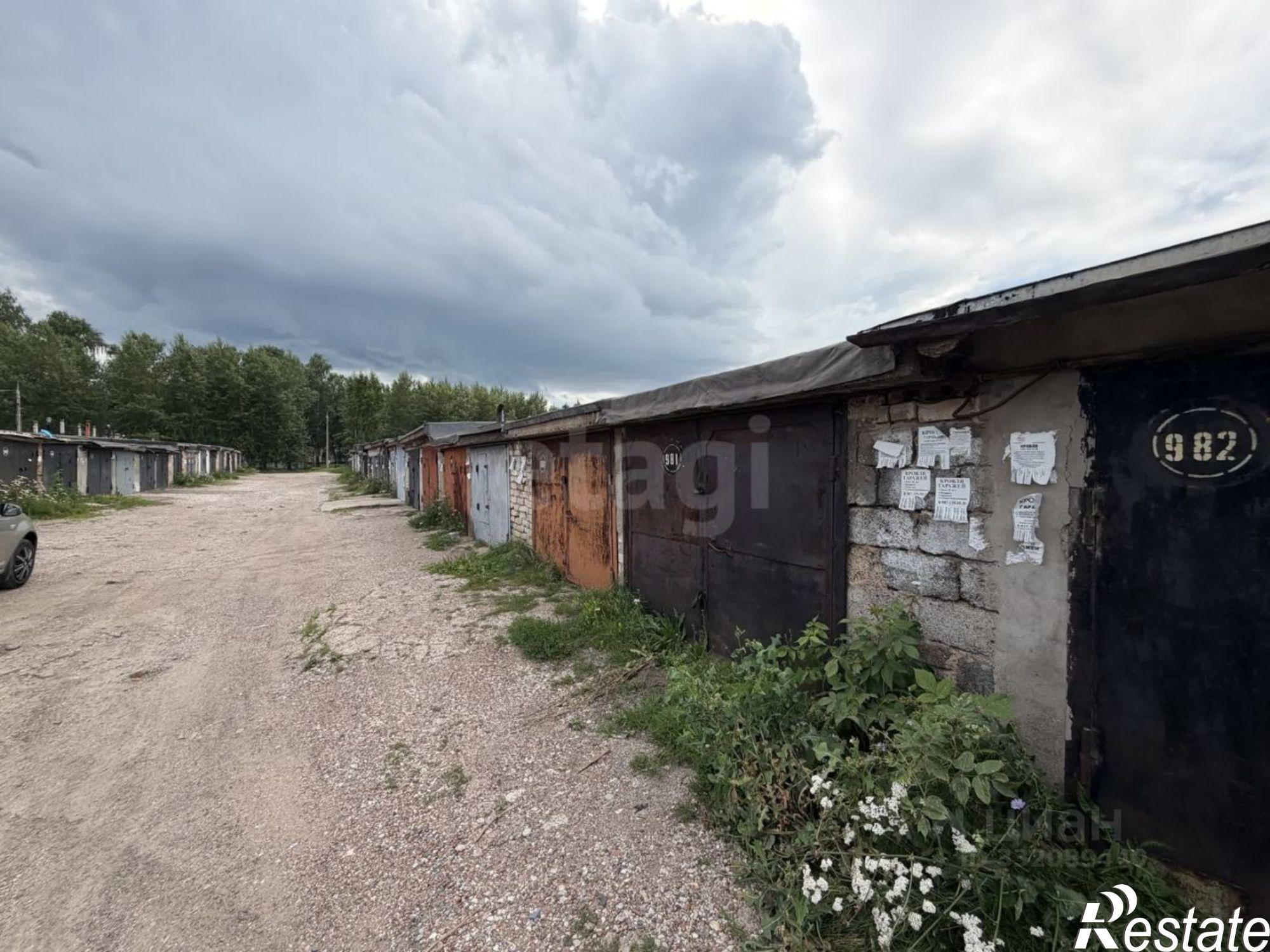 Купить гараж, место в паркинге за 233 155 рублей