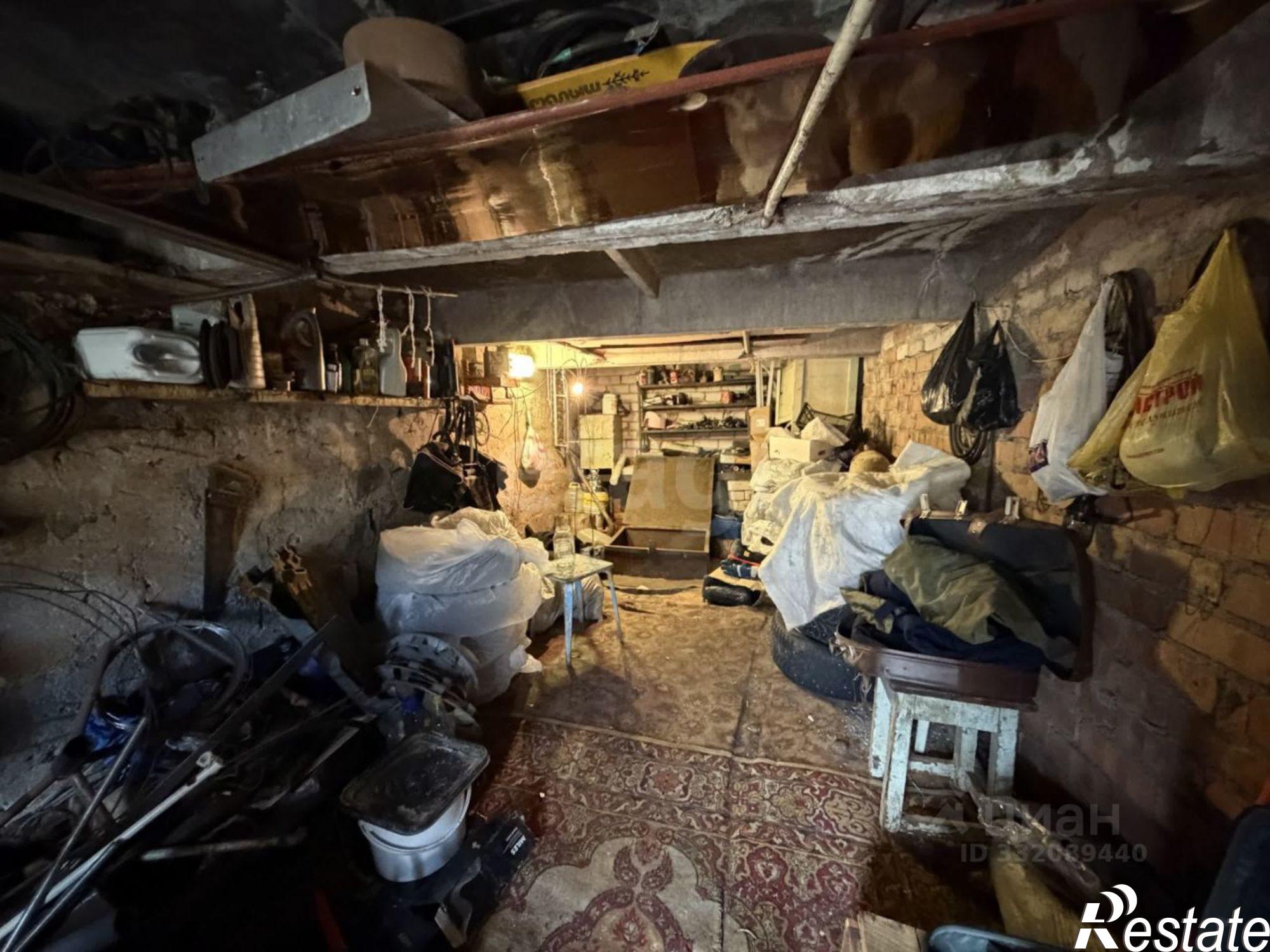 Купить гараж, место в паркинге за 233 155 рублей
