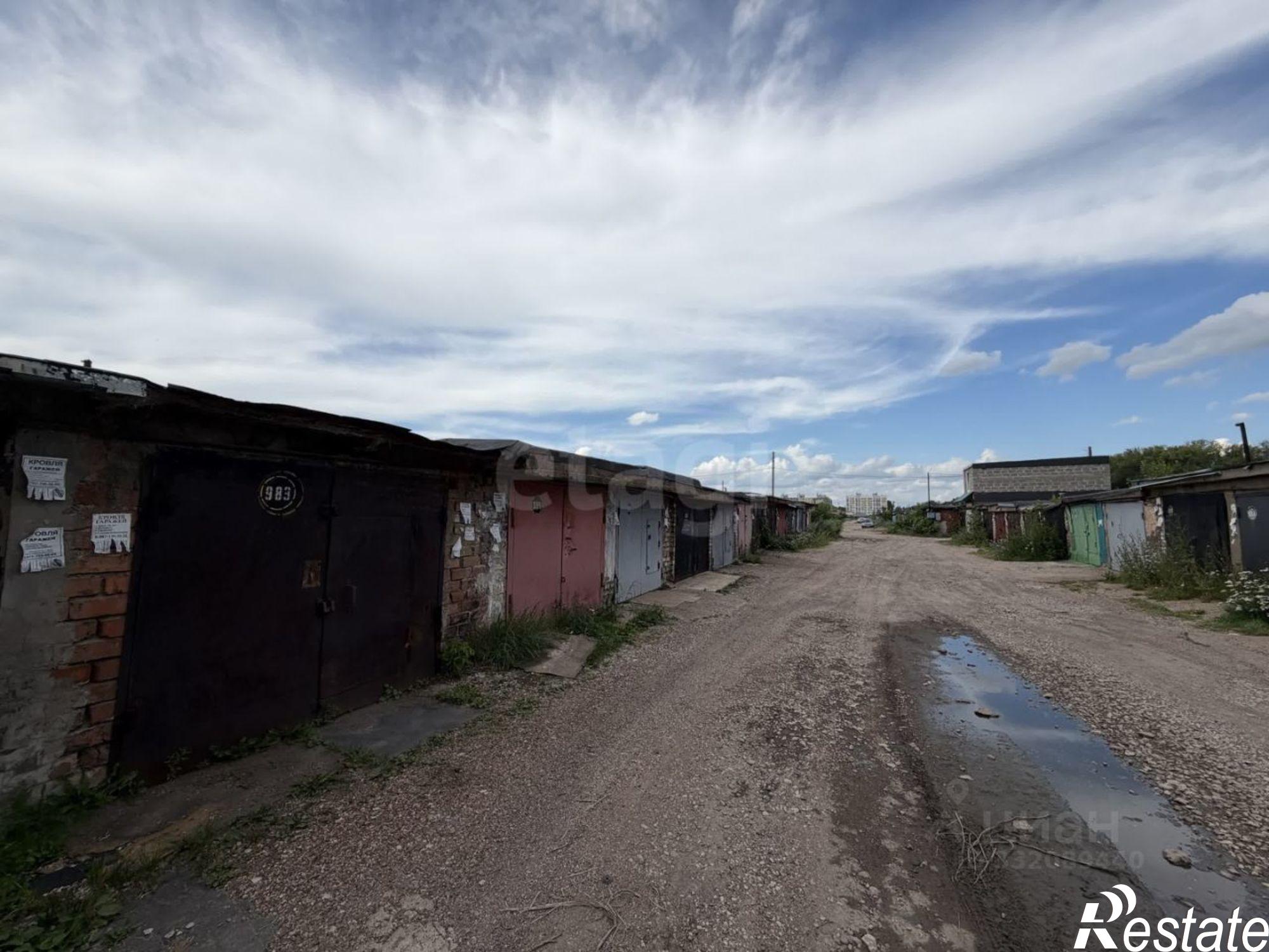 Купить гараж, место в паркинге за 233 155 рублей