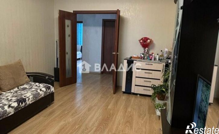 3-комн квартира ул Цюрупы, 1,  д. 1