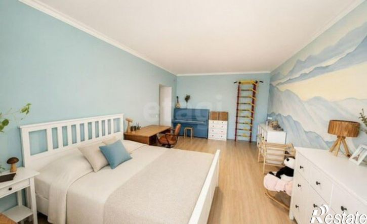 2-комн квартира пр-кт Октября, 42,  д. 42
