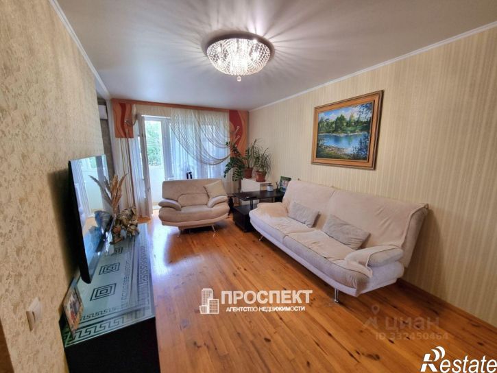 3-комн квартира пр-кт Октября, 17,  д. 17