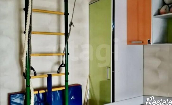 3-комн квартира ул Артема, 55,  д. 55