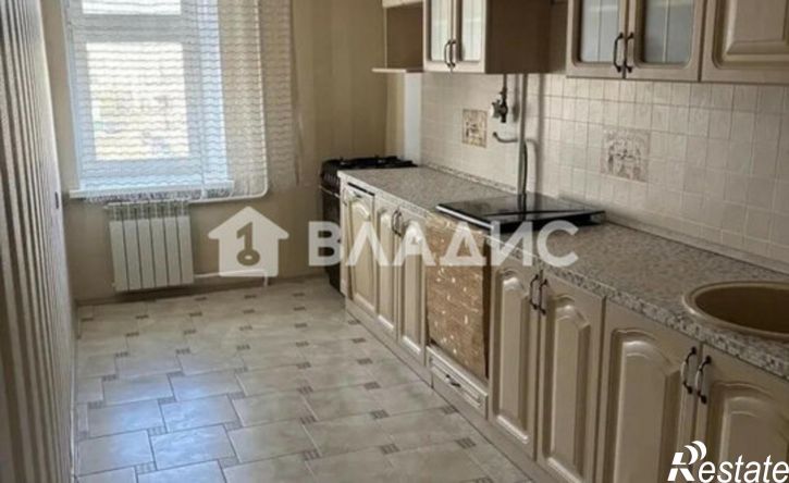 4-комн квартира ул Чехова, 1,  д. 1