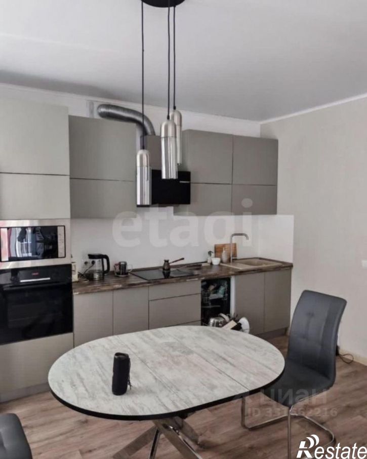 2-комн квартира ул Набережная, 3 4,  д. 3 4,  к. 4