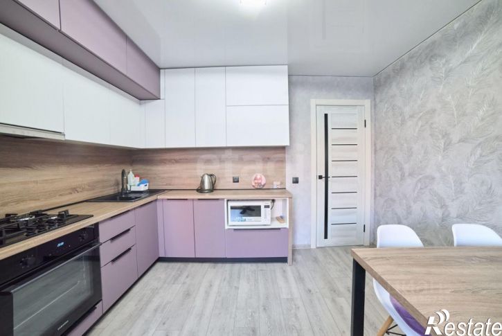 2-комн квартира ул Артема, 76,  д. 76